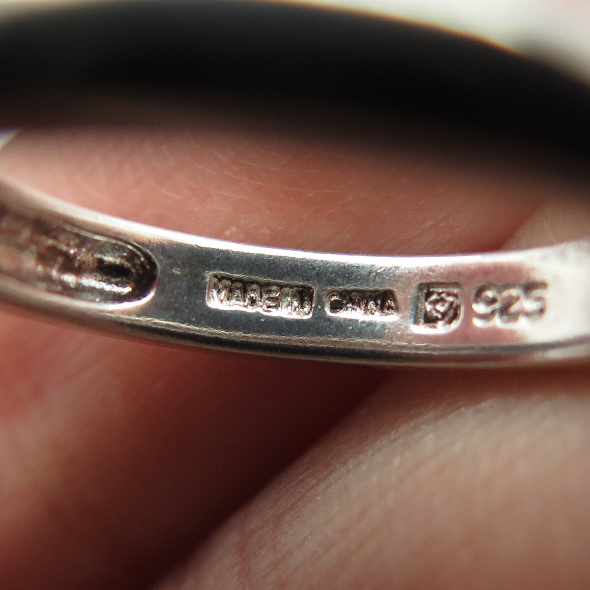 MICHELLE ALBALA 925 Sterling Silver Vintage Classic Wedding Band Ring Size 6