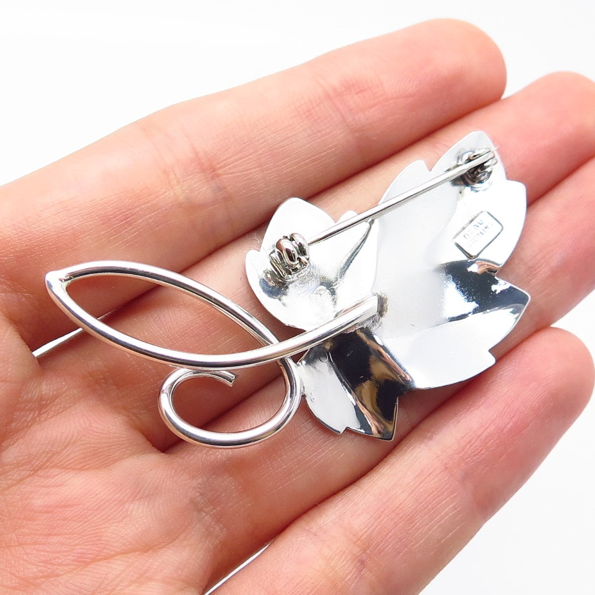 925 Sterling Silver Vintage BEAU Textured Leaf Pin Brooch