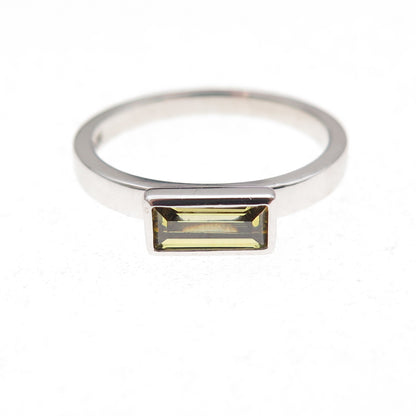 925 Sterling Silver Vintage Emerald-Cut Green C Z Ring Size 5.75