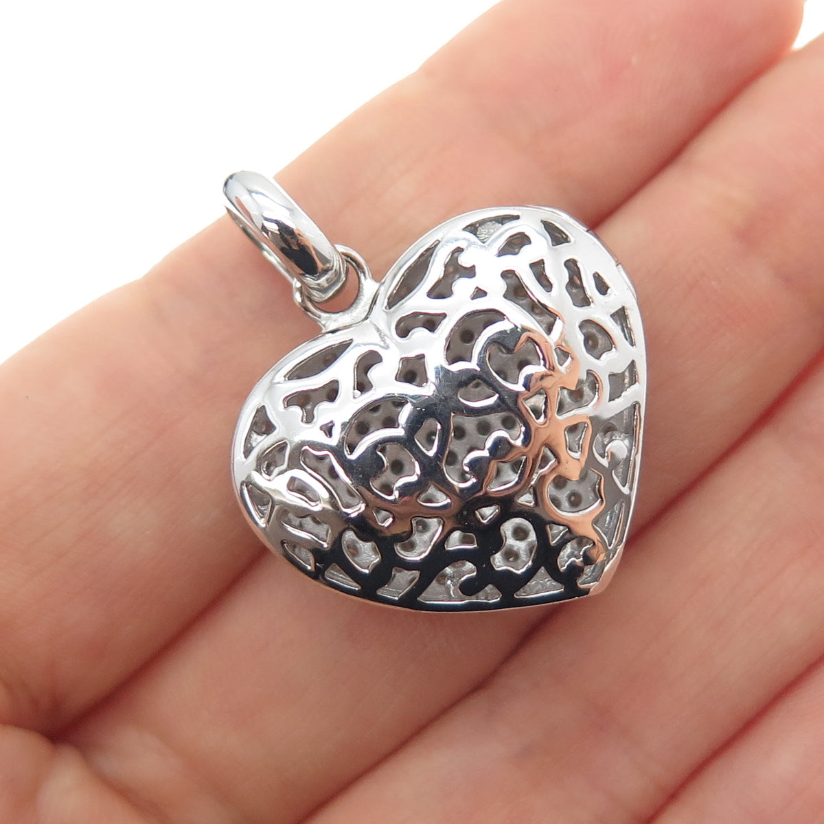 DEE BERKLE 925 Sterling Silver Real Round-Cut Diamond Heart Locket Pendant