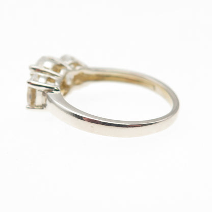 925 Sterling Silver Oval-Cut C Z Engagement Ring Size 7