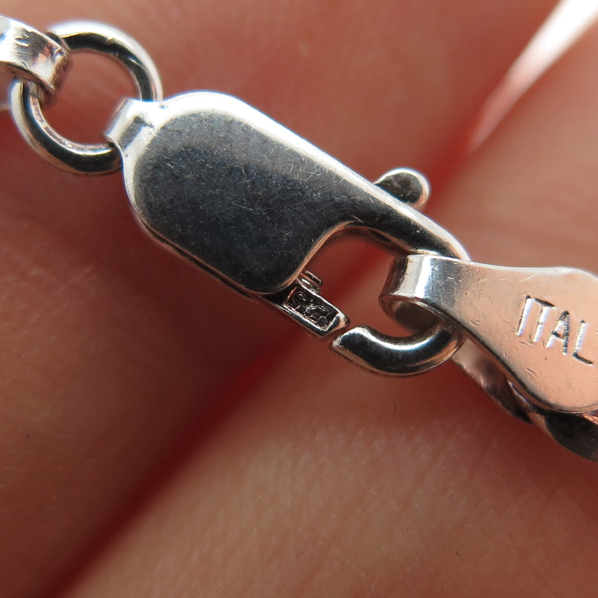 925 Sterling Silver Vintage Italy Figaro Link Bracelet 8"