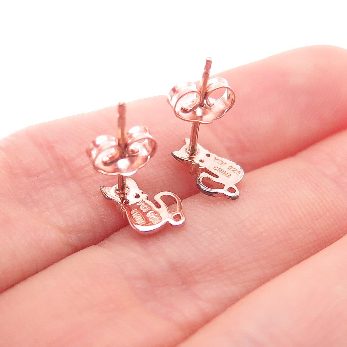 925 Sterling Silver Rose Gold Plated Round-Cut C Z Cat Stud Earrings