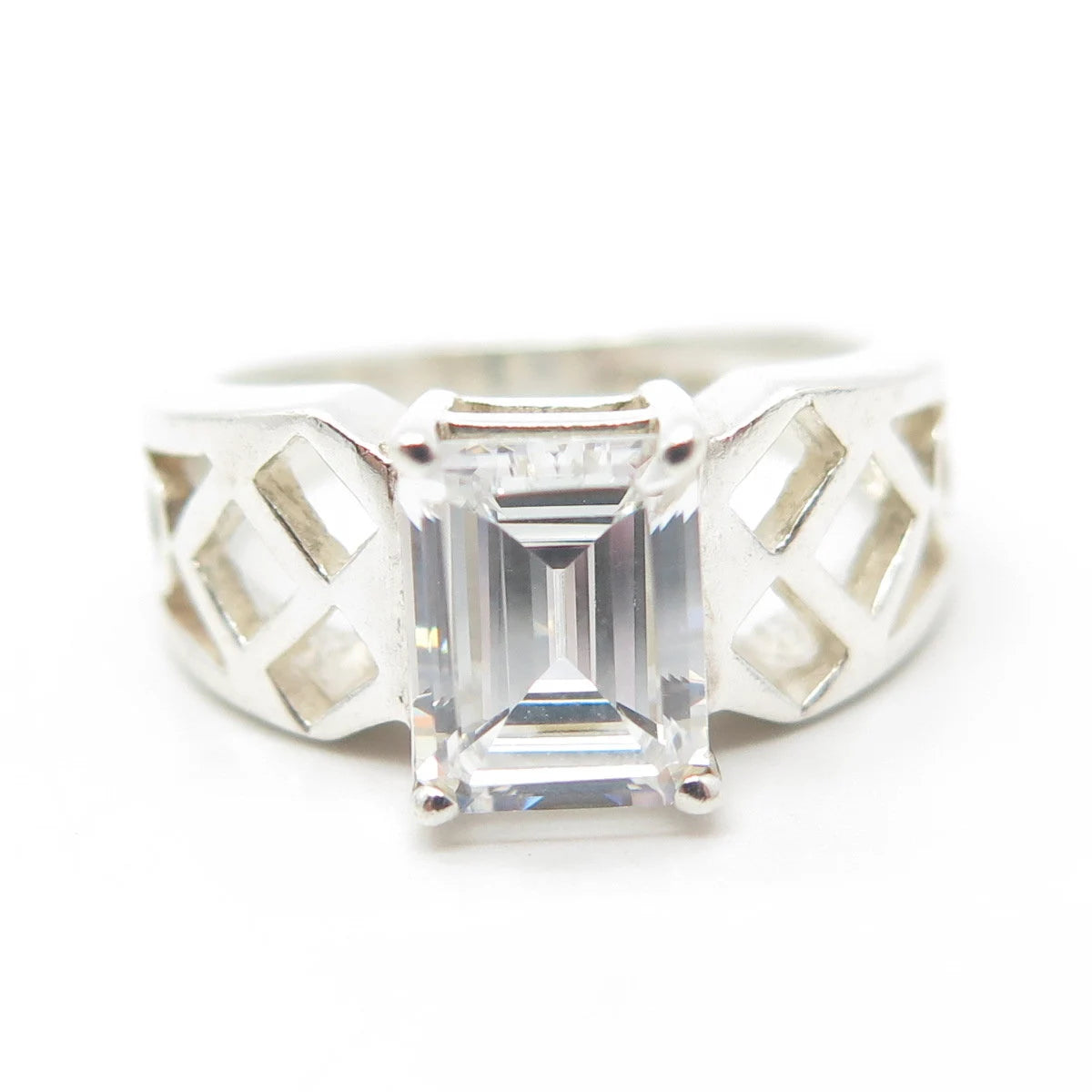 925 Sterling Silver Emerald-Cut Shaped C Z Cage Ring Size 6.25