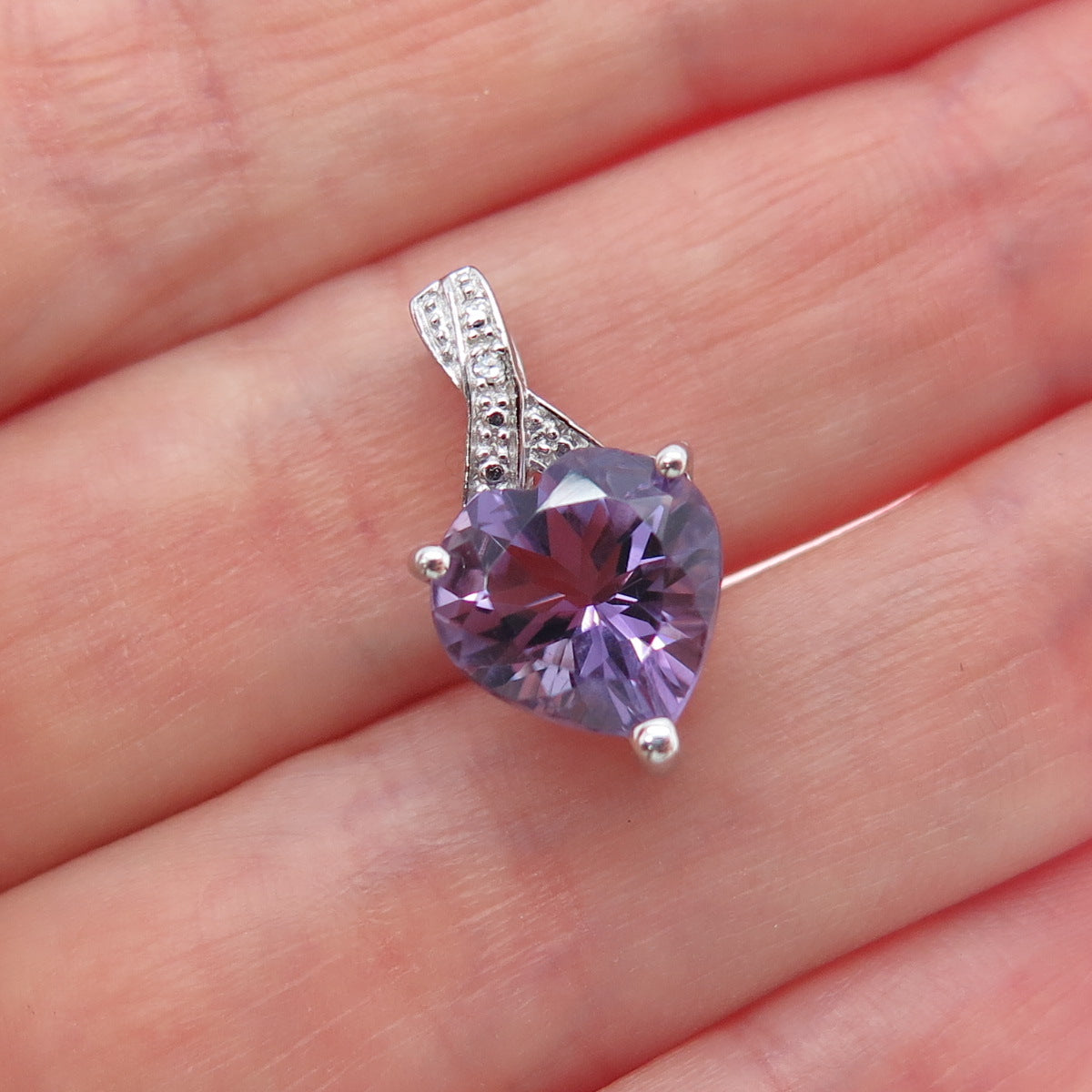 SAI 925 Sterling Silver Real Diamond Accent & Heart-Cut Amethyst Mini Pendant