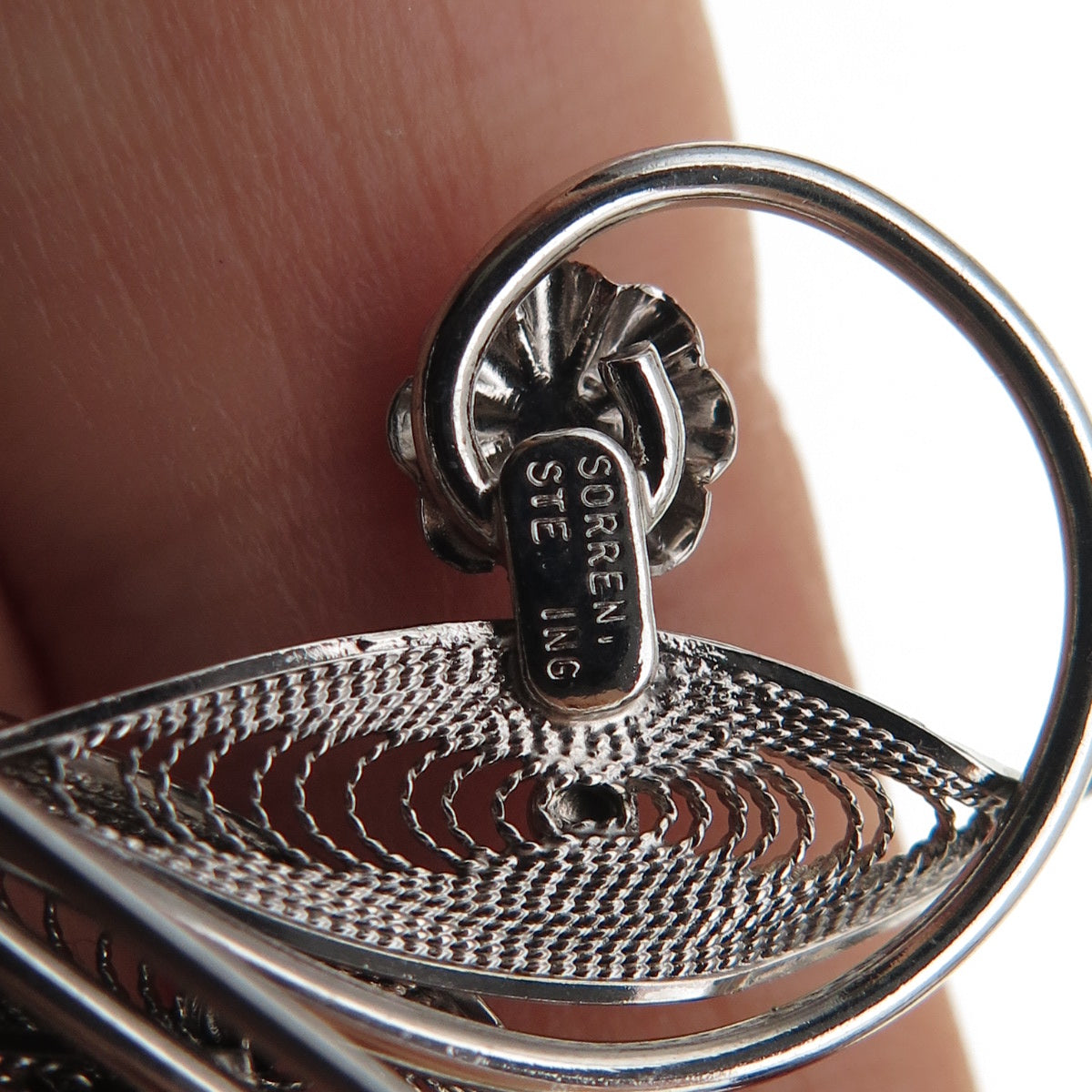 SORRENTO 925 Sterling Silver Vintage Tulip Flower Filigree Pin Brooch