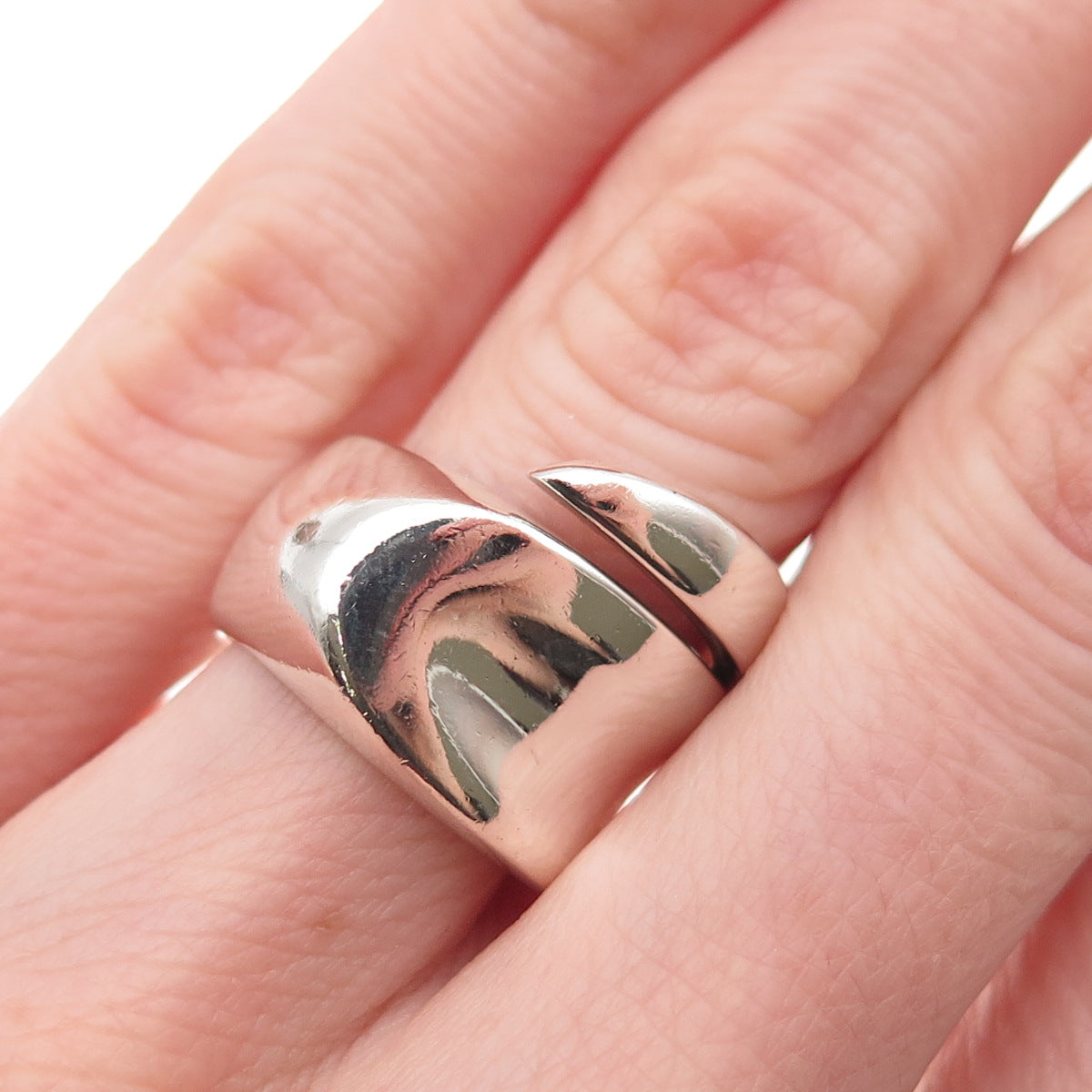 925 Sterling Silver Vintage Modernist Oxidized Ring Size 6