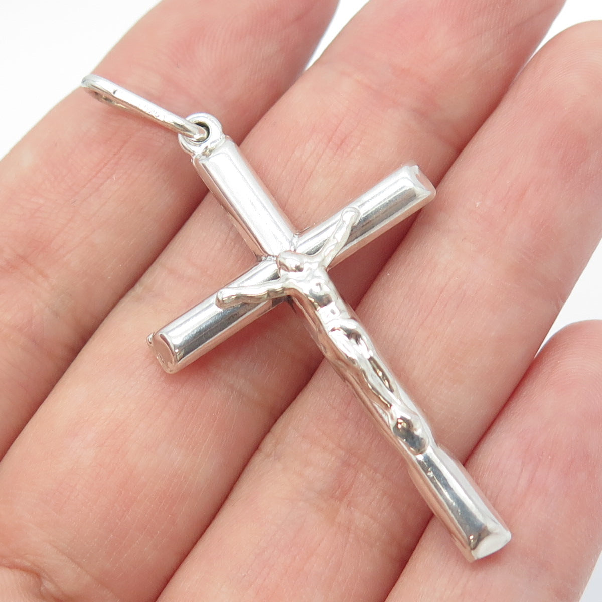 925 Sterling Silver Vintage Crucifix Cross Pendant