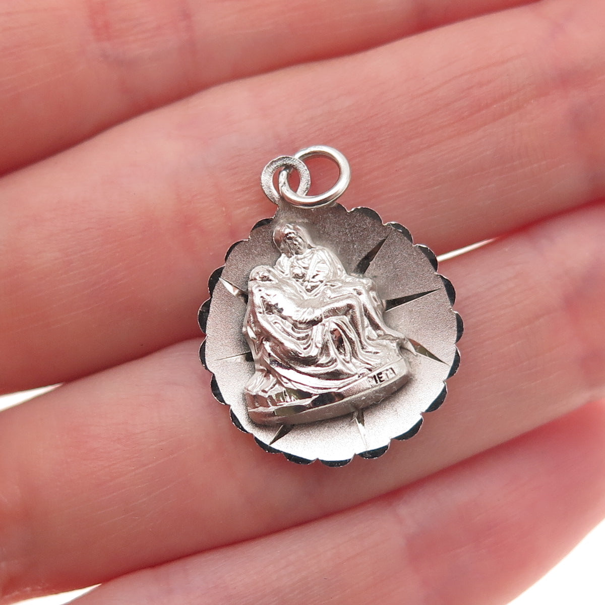 Catamore 925 Sterling Silver Vintage Pieta Medal NY World’s Fair Charm Pendant