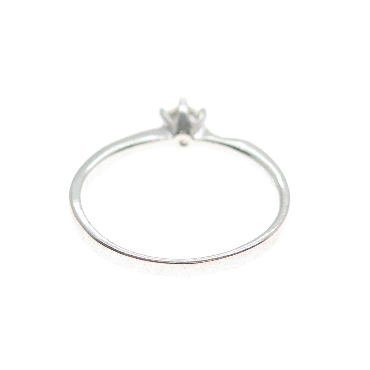 925 Sterling Silver Vintage Round-Cut Shaped C Z Engagement Ring Size 6.25
