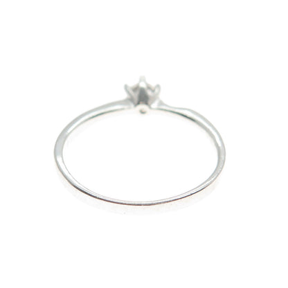 925 Sterling Silver Vintage Round-Cut Shaped C Z Engagement Ring Size 6.25