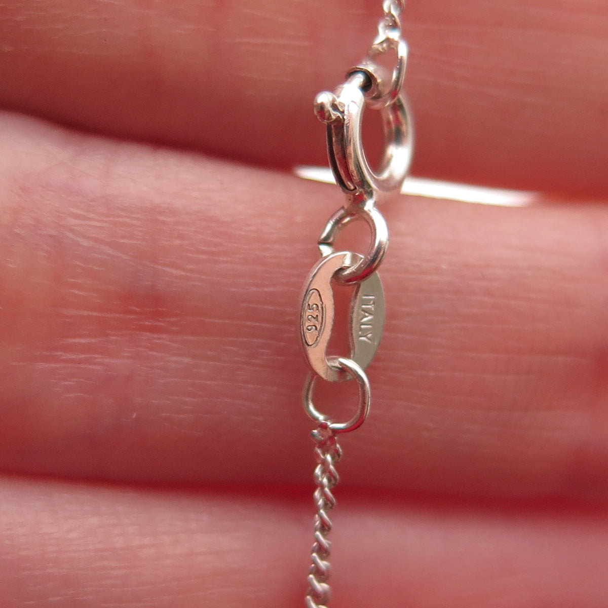 925 Sterling Silver Vintage Mexico St. Mary Pendant Cuban Chain Necklace 18"