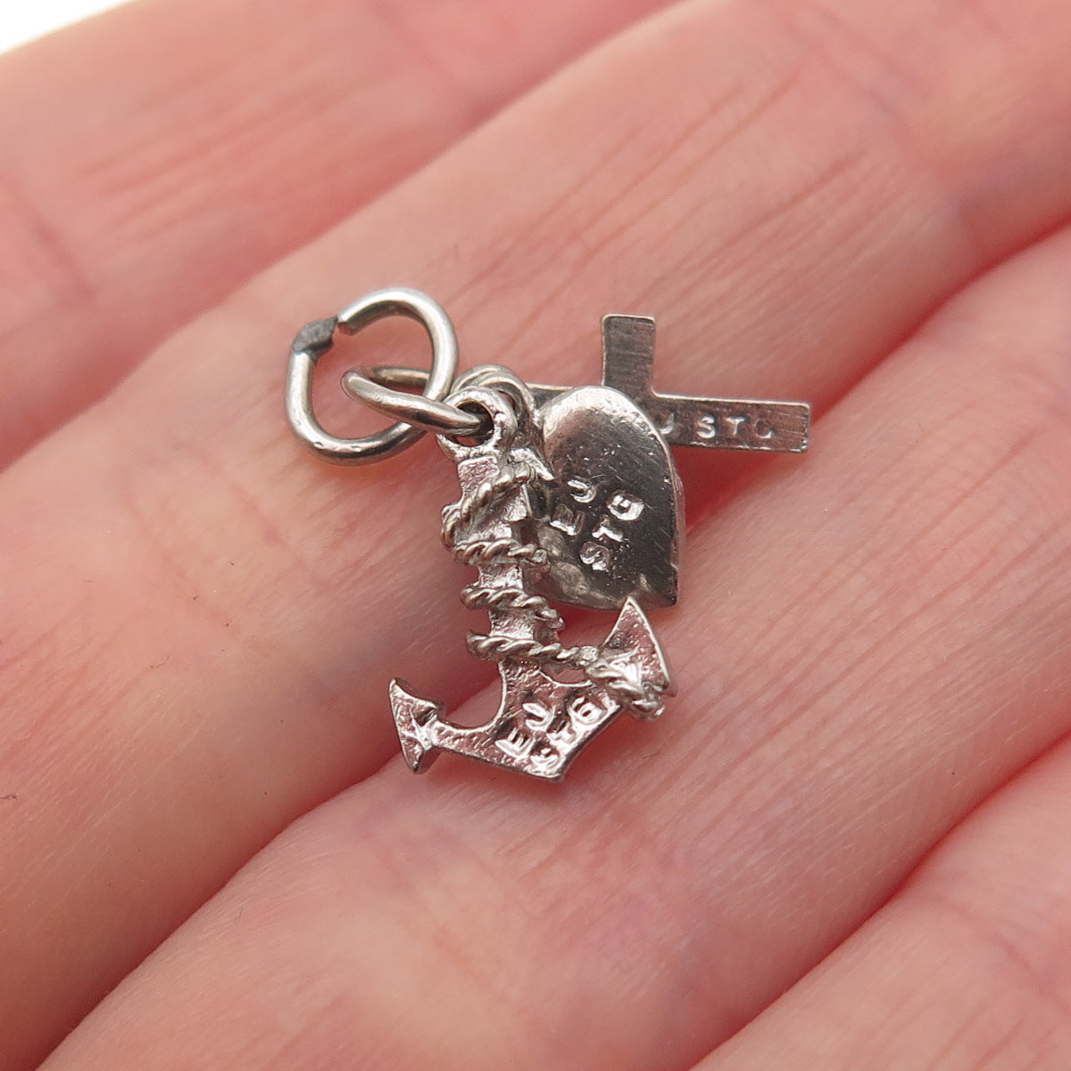925 Sterling Silver Vintage Heart Cross Anchor Mini Charm Pendant