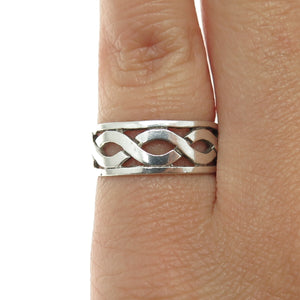 925 Sterling Silver Vintage Celtic Woven Band Ring Size 5.75