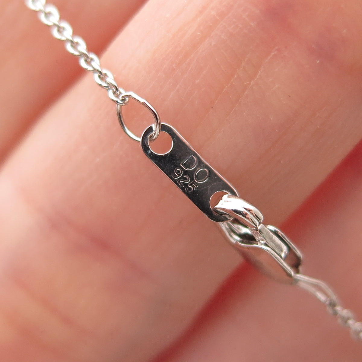 925 Sterling Silver C Z Twisted Pendant Cable Chain Necklace 18"