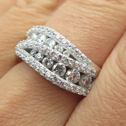 925 Sterling Silver Graduated Round-Cut C Z Ring Size 7.25