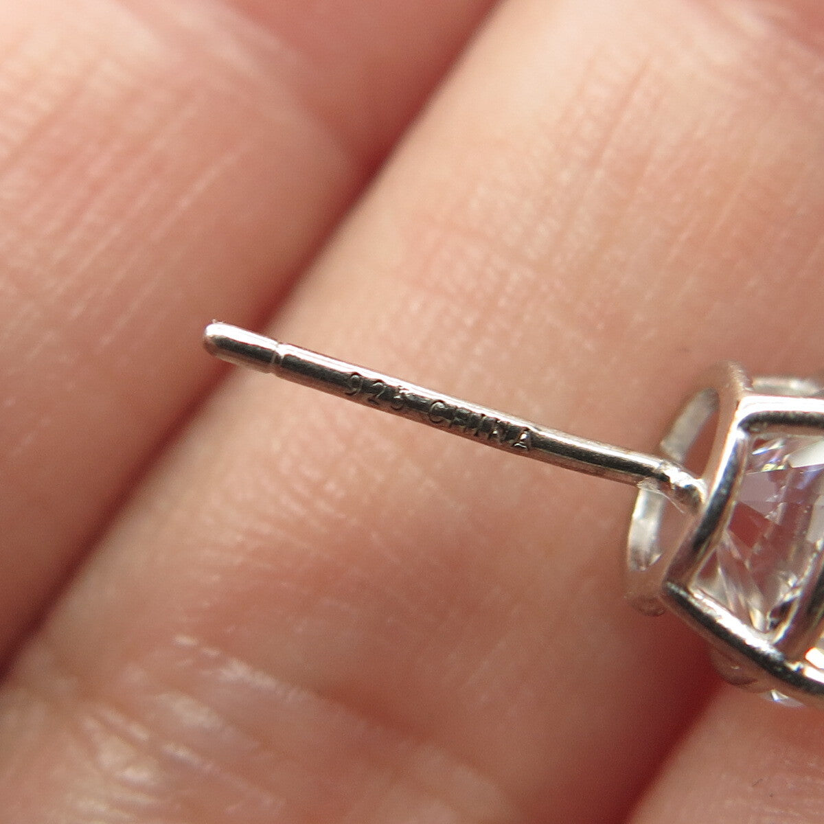 925 Sterling Silver Round-Cut C Z Stud Earrings