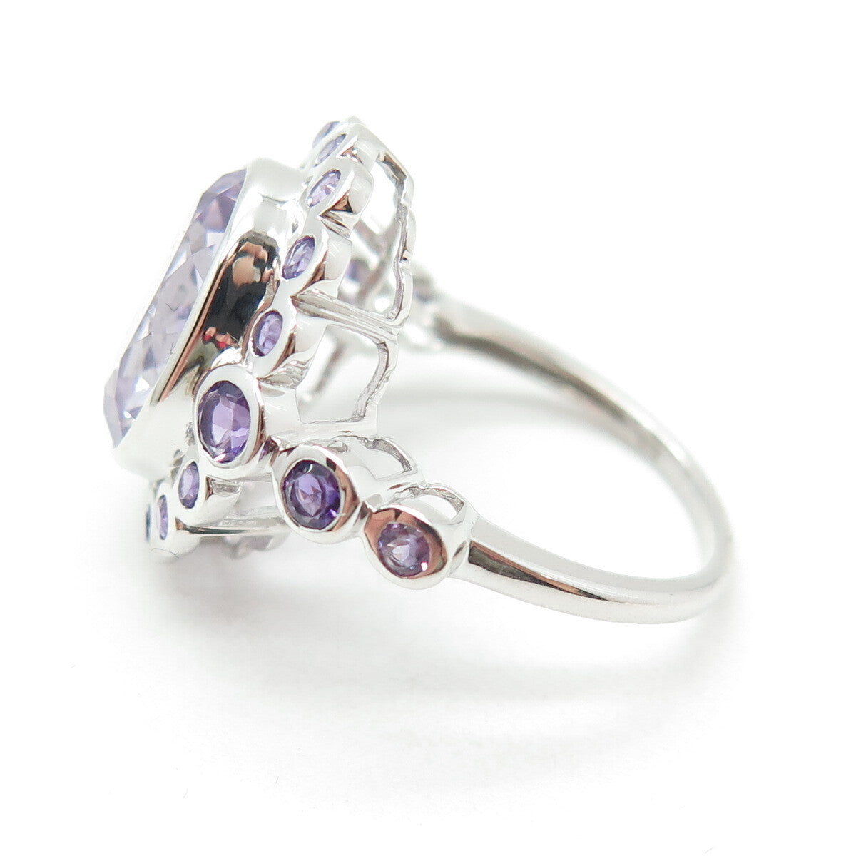 DSMK 925 Sterling Silver Oval & Round-Cut Amethyst Gemstone Ring Size 7.25