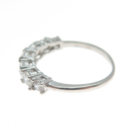 925 Sterling Silver IBB Round-Cut Shaped C Z Ring Size 7.25
