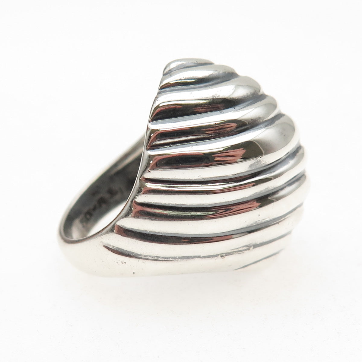 925 Sterling Silver Vintage Mexico Modernist Ribbed Oxidized Dome Ring Size 7.5