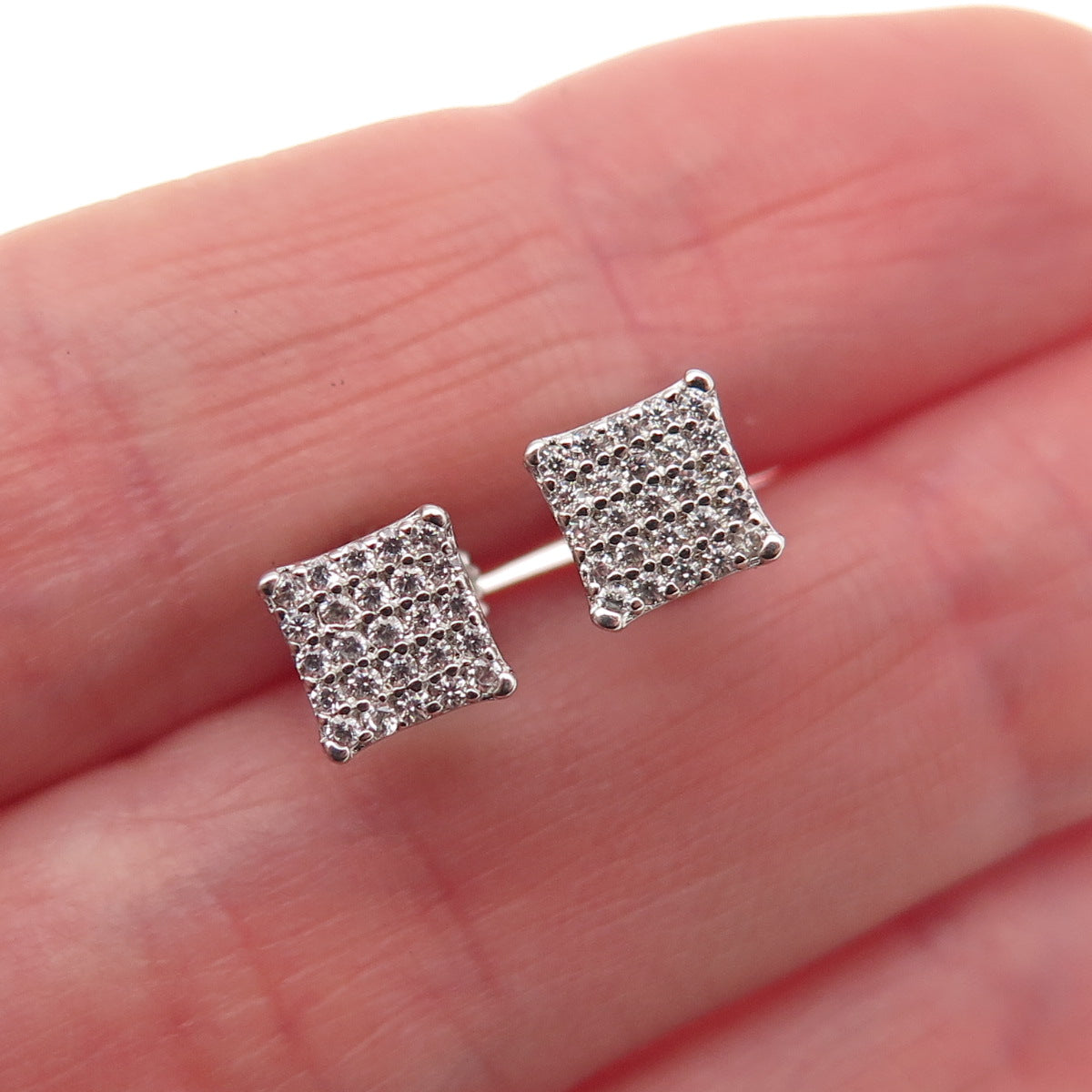 925 Sterling Silver Round-Cut C Z Stud Earrings