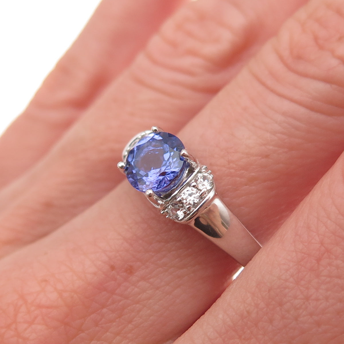 925 Sterling Silver Real Round-Cut Tanzanite & White Topaz Ring Size 8