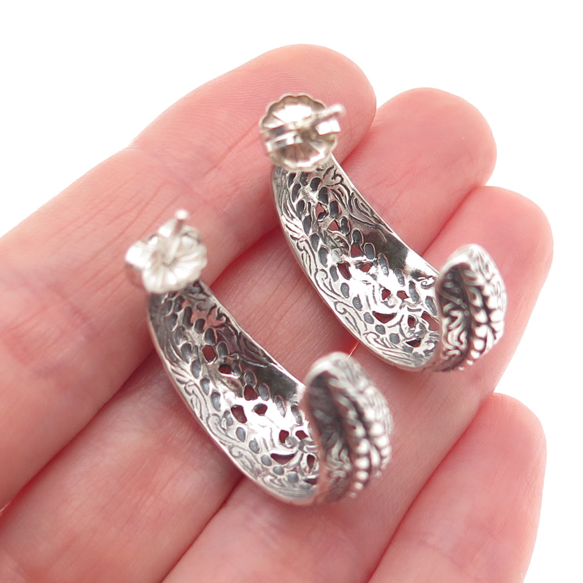 Carolyn Pollack 925 Sterling Silver Vintage Floral Ornate Hoop Earrings