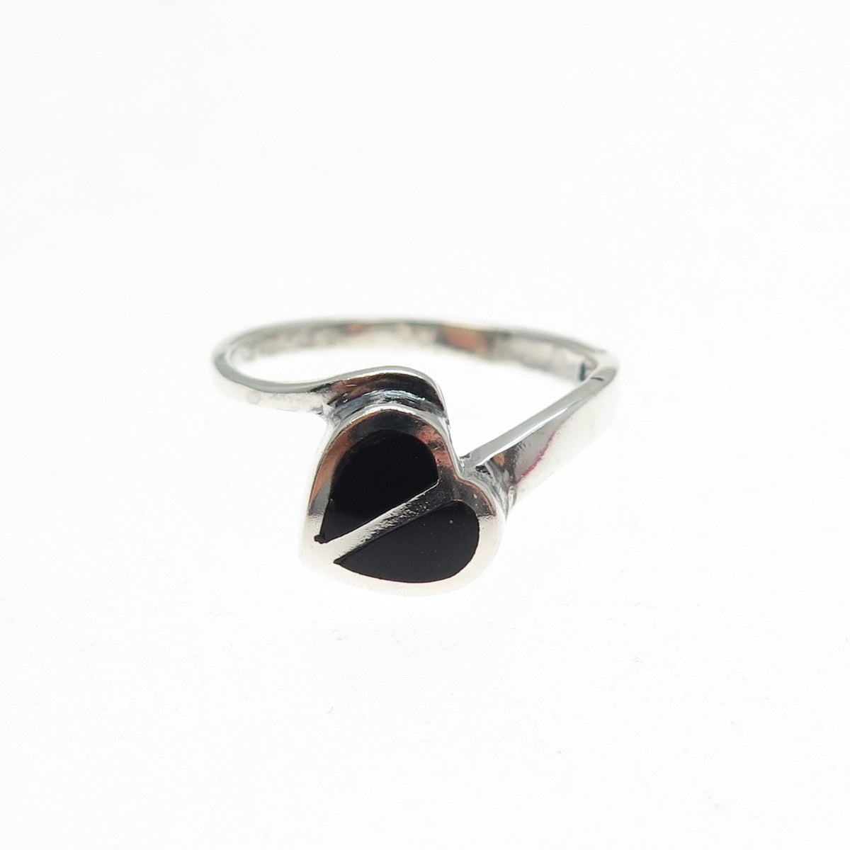 925 Sterling Silver Vintage Real Black Onyx Modernist Heart Ring Size 8