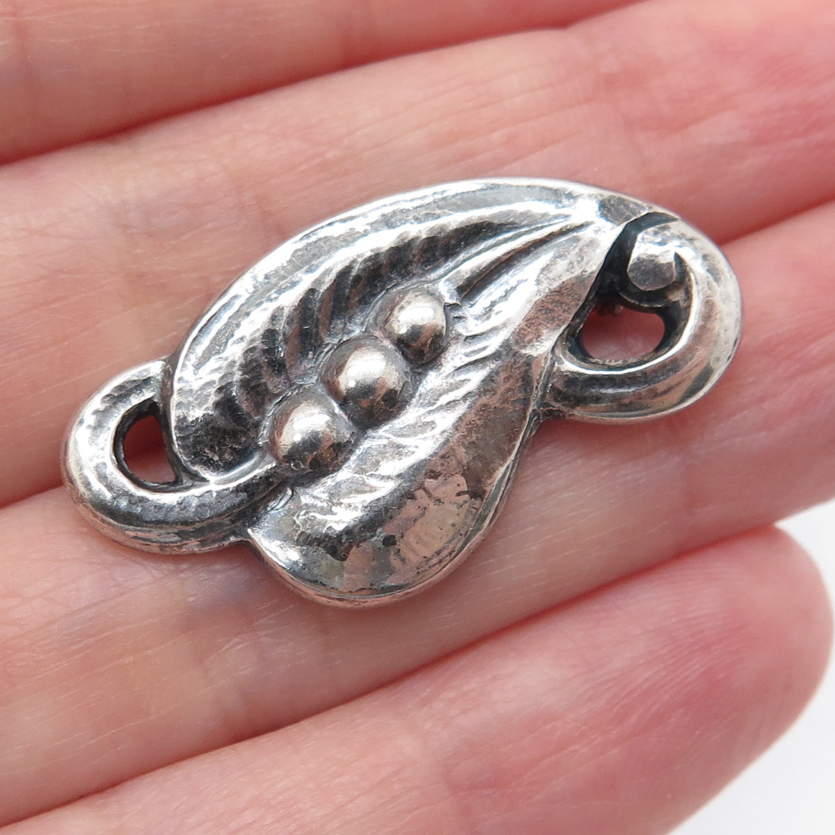 925 Sterling Silver Antique Art Deco Floral Leaf Oxidized Hand-Made Pin Brooch