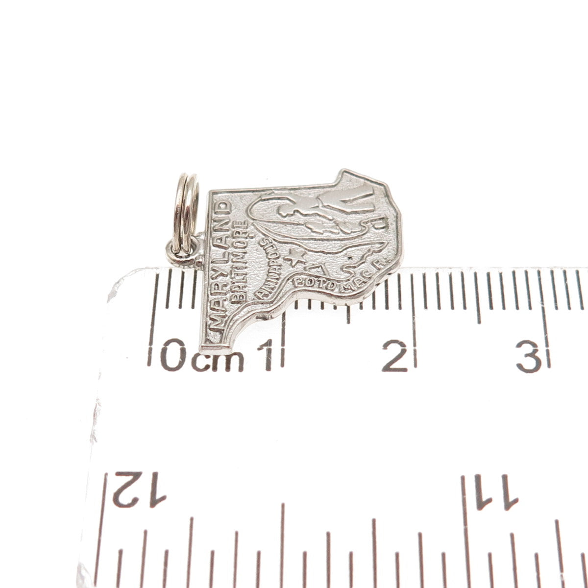 Wells 925 Sterling Silver Vintage Maryland State Map Mini Charm Pendant