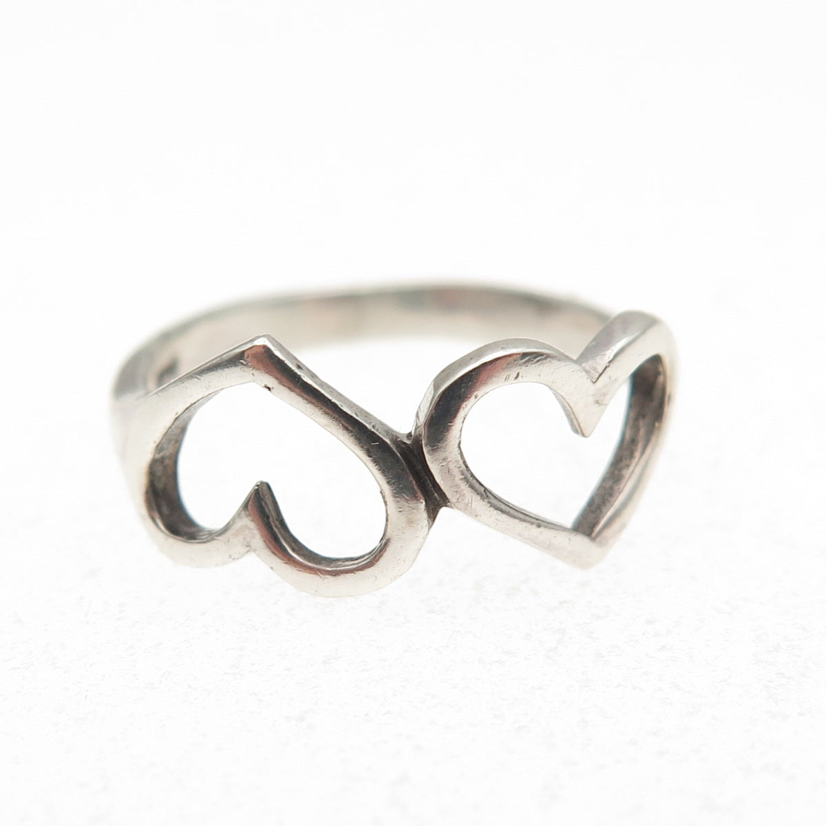 925 Sterling Silver Vintage Couple Hearts Oxidized Ring Size 6