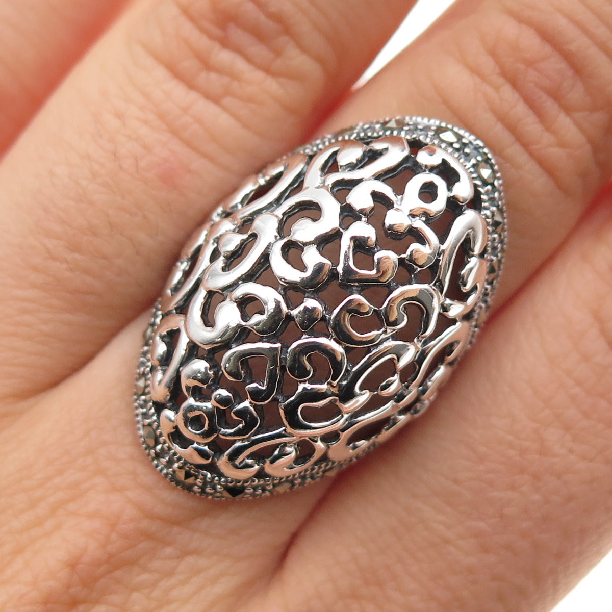 925 Sterling Silver Vintage Modernist Swirl Oxidized Ring Size 6