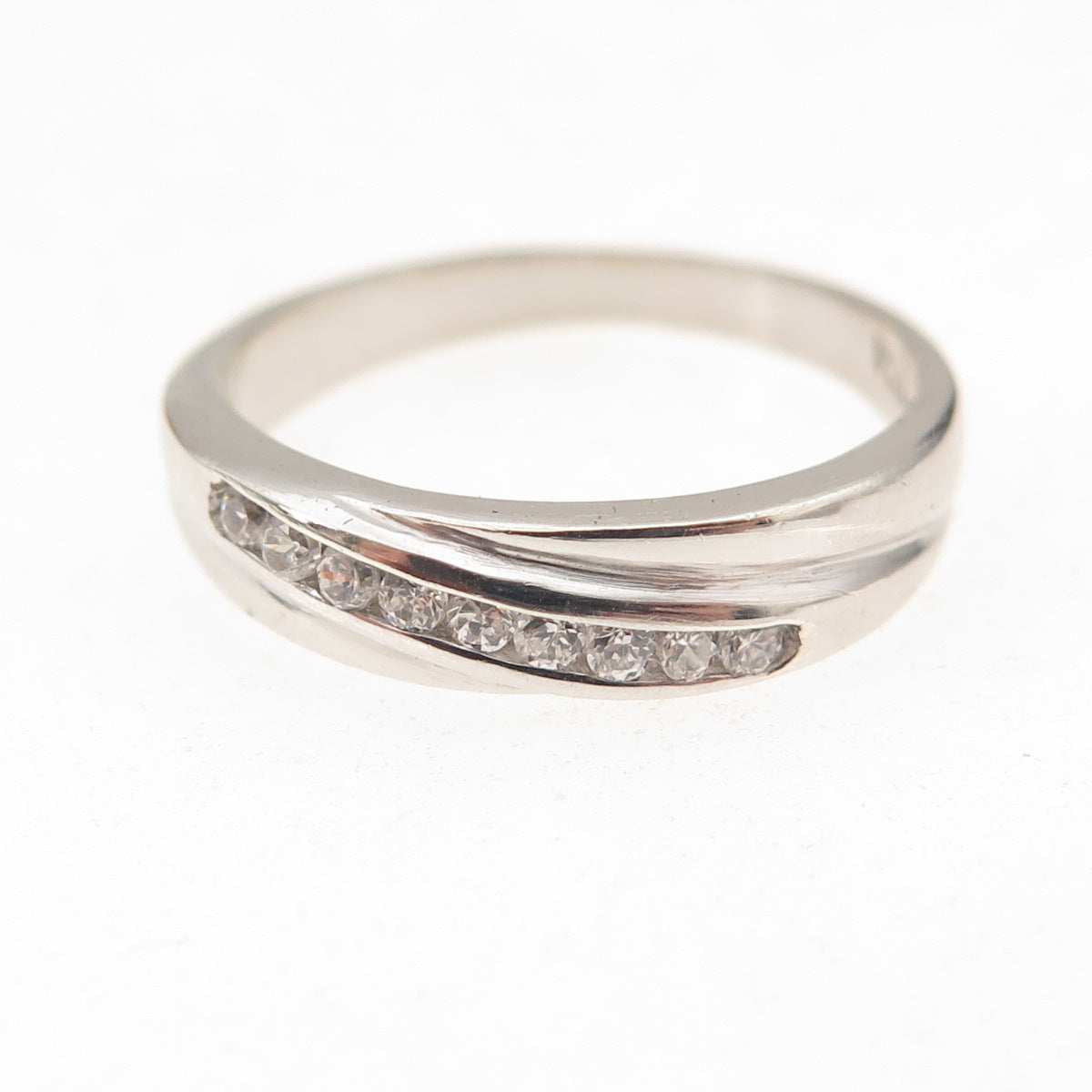 Pagoda 925 Sterling Silver Vintage Round-Cut C Z Band Ring Size 7