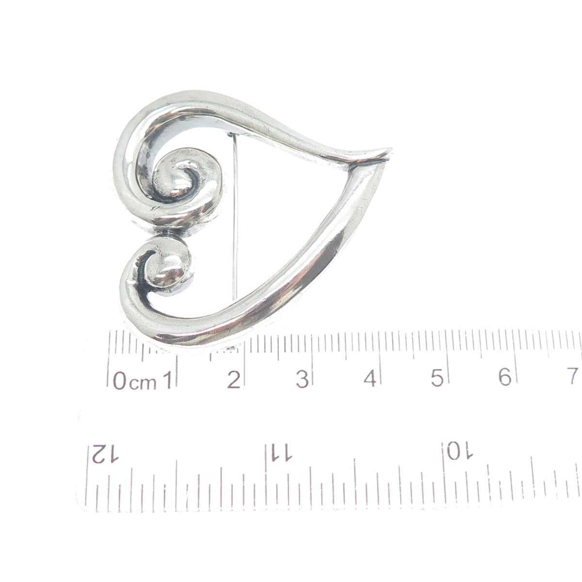 925 Sterling Silver Vintage Modernist Heart Oxidized Pin Brooch