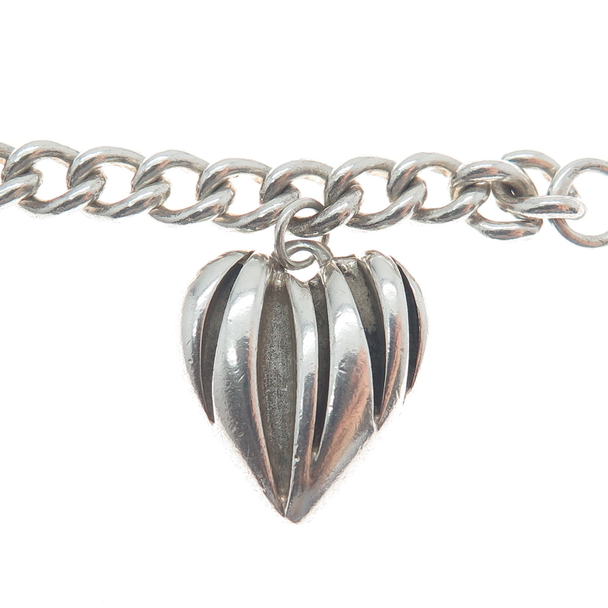 925 Sterling Silver Vintage Modernist Heart Charm Curb Link Bracelet 6.75"