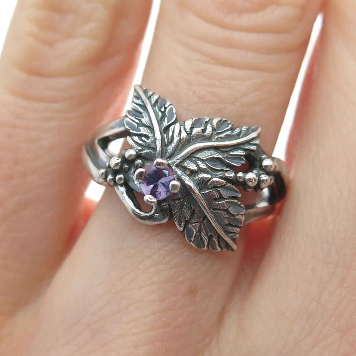 CAROLYN POLLACK Sterling Silver Vintage Real Amethyst Grape Leaf Ring Size 7.5