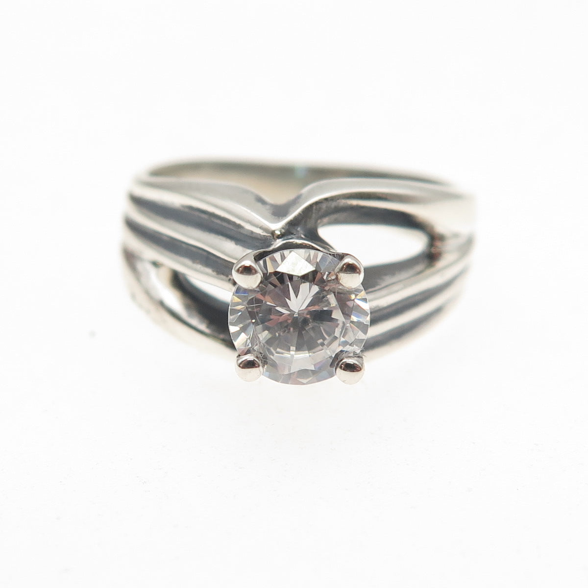 925 Sterling Silver Vintage Round-Cut C Z Modernist Oxidized Ring Size 6