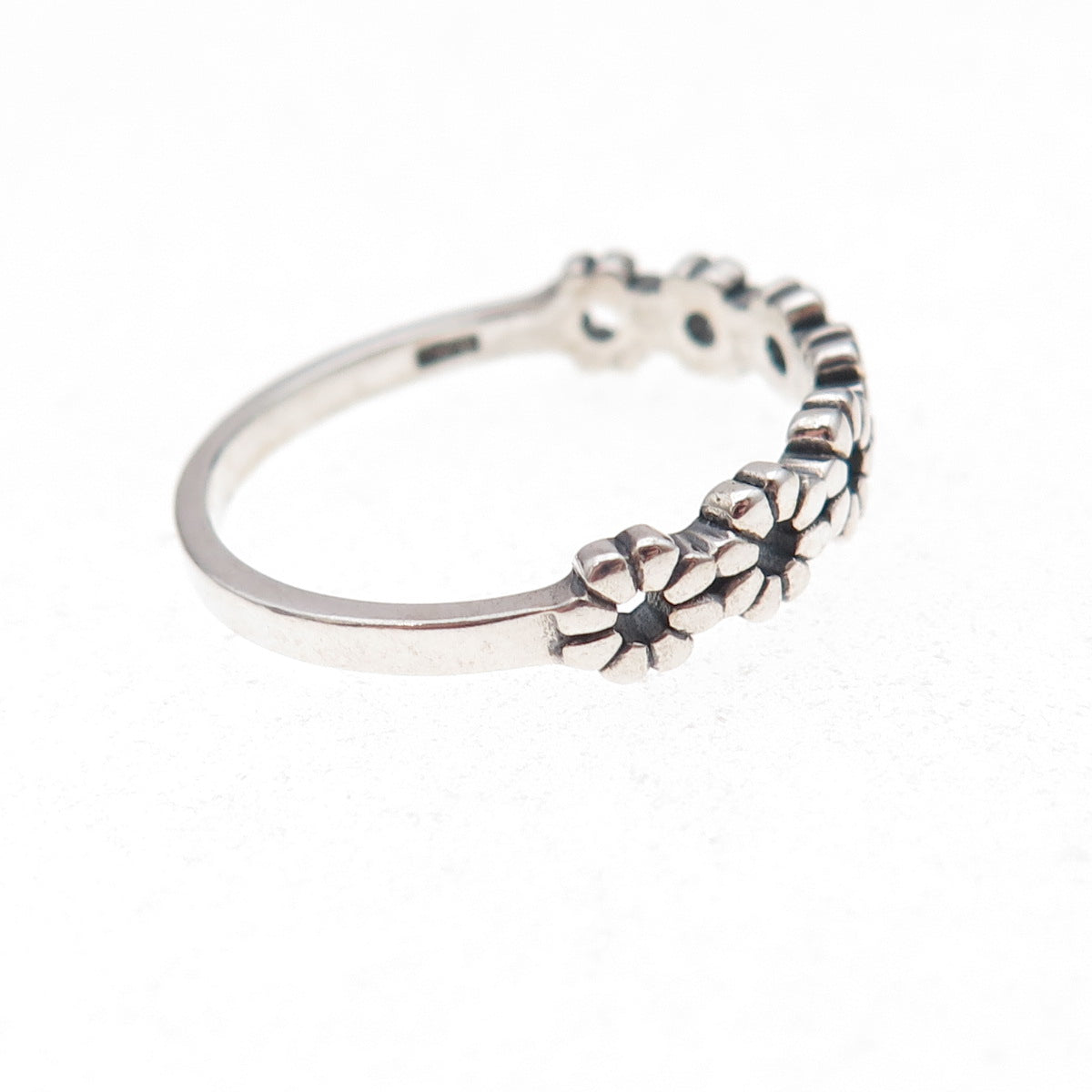 925 Sterling Silver Vintage Daisy Flower Oxidized Ring Size 9.75