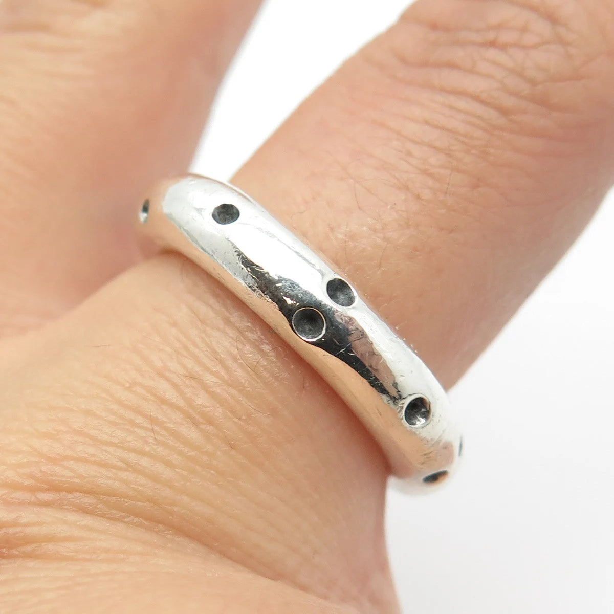 925 Sterling Silver Vintage Dots Band Ring Size 7.25