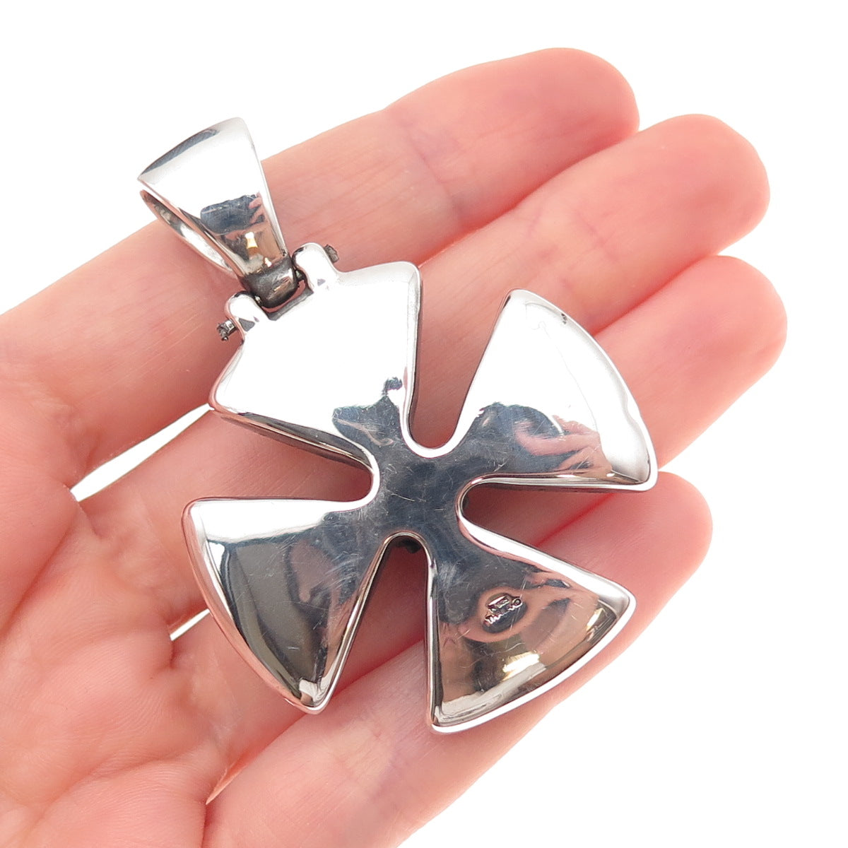 925 Sterling Silver Vintage Real Black Spinel Maltese Cross Oxidized Pendant