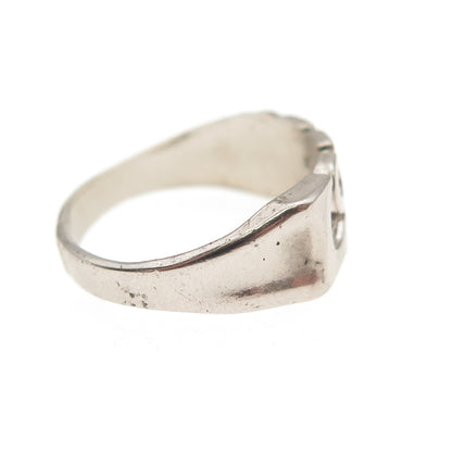 925 Sterling Silver Vintage Love Oxidized Ring Size 5 (missing stone)