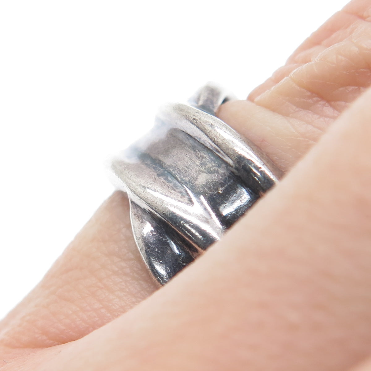 925 Sterling Silver Vintage Modernist Oxidized Ring Size 6.25