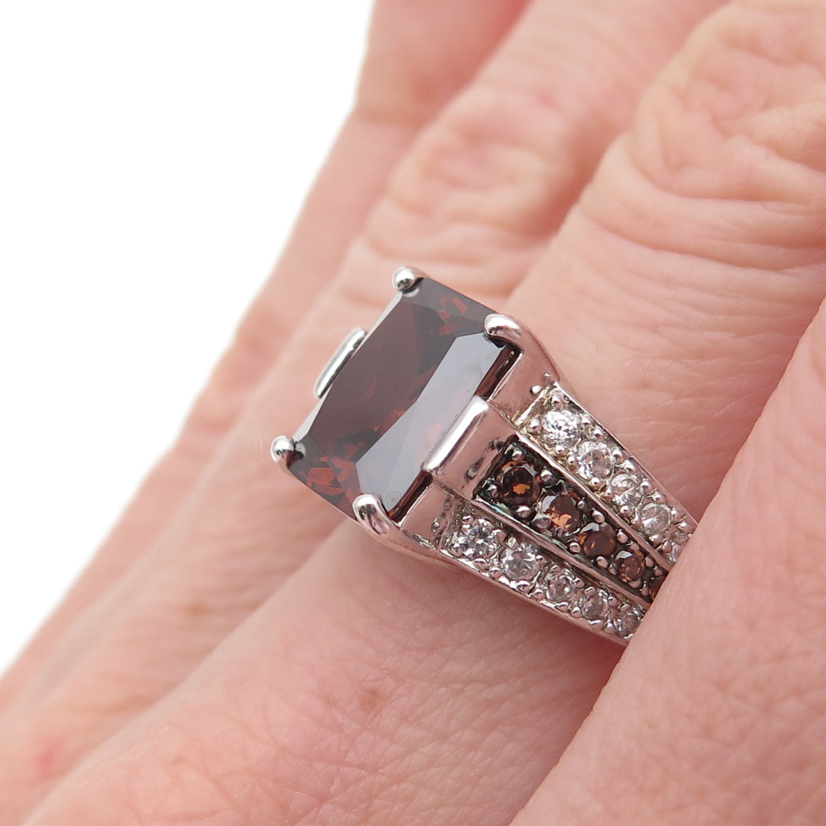 ROSS SIMONS 925 Sterling Silver Cognac & White C Z Ring Size 7