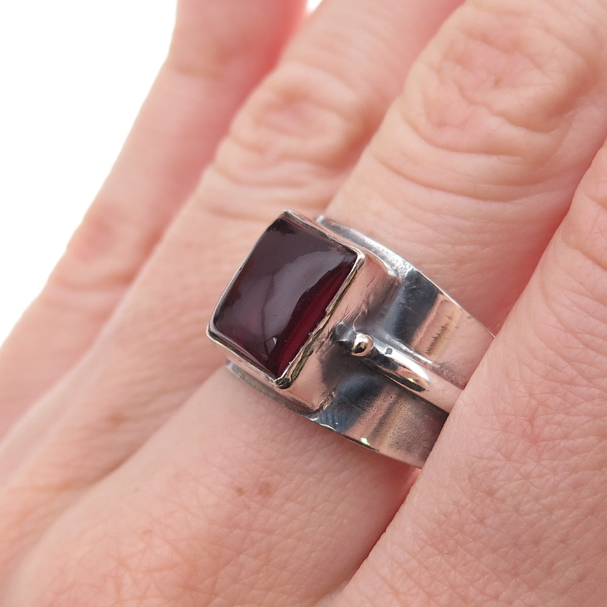925 Sterling Silver Vintage Real Red Garnet Modernist Oxidized Ring Size 8.75