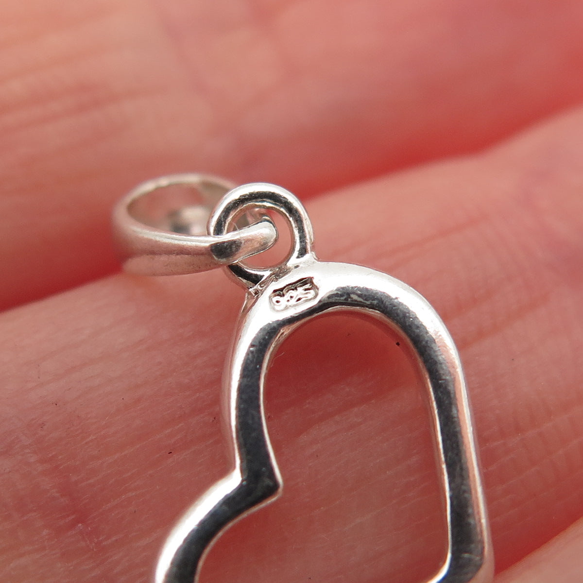 925 Sterling Silver Vintage Open Heart Mini Charm Pendant
