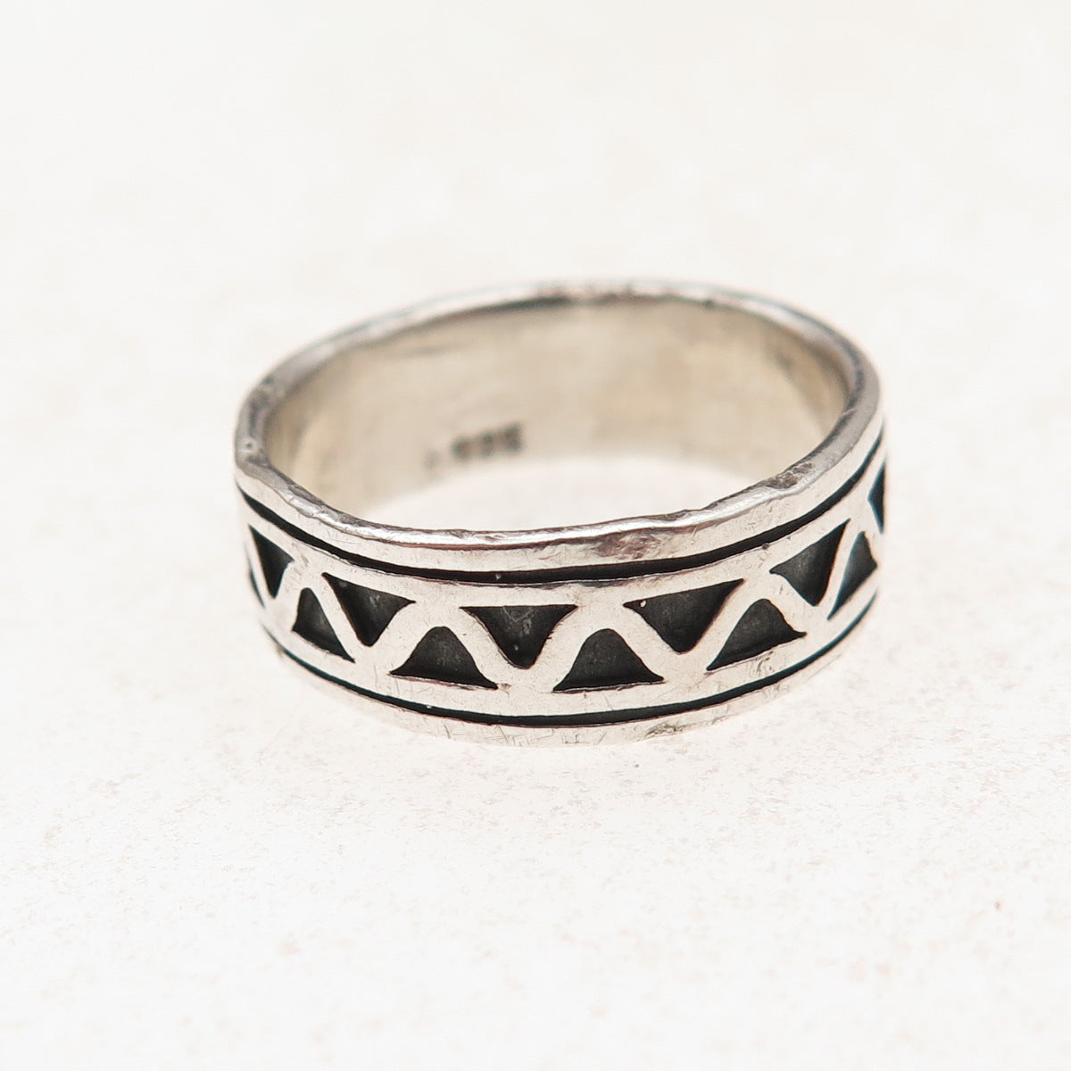 925 Sterling Silver Vintage Zig Zag Oxidized Rotating Band Ring Size 6