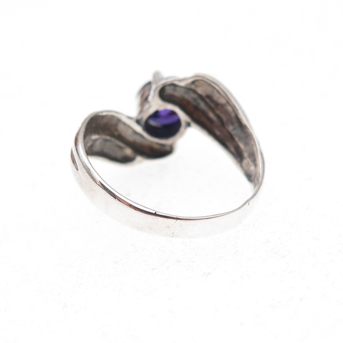 925 Sterling Silver Vintage Purple C Z Modernist Bypass Oxidized Ring Size 6.5