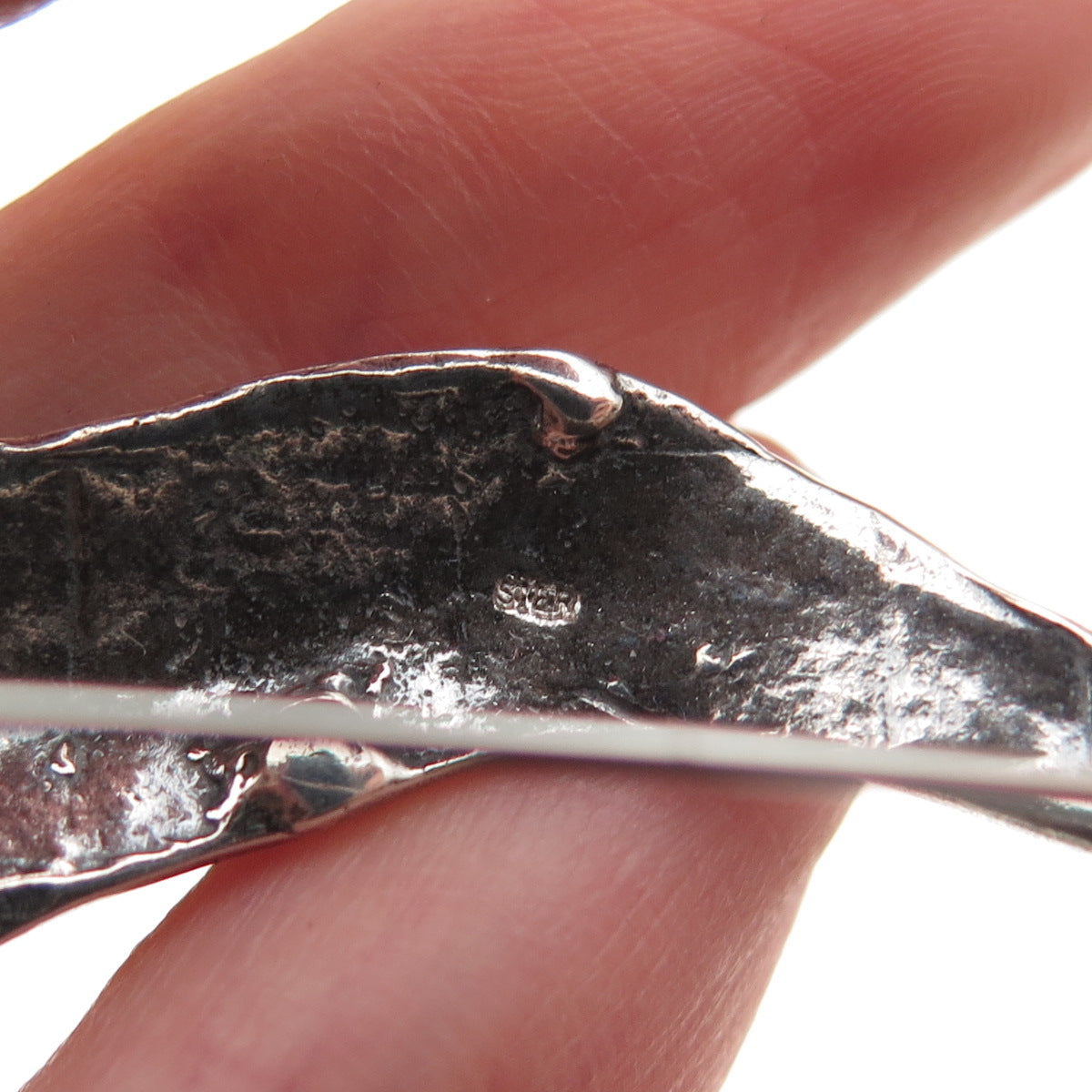 925 Sterling Silver Vintage Modernist Manta Ray Oxidized Pin Brooch