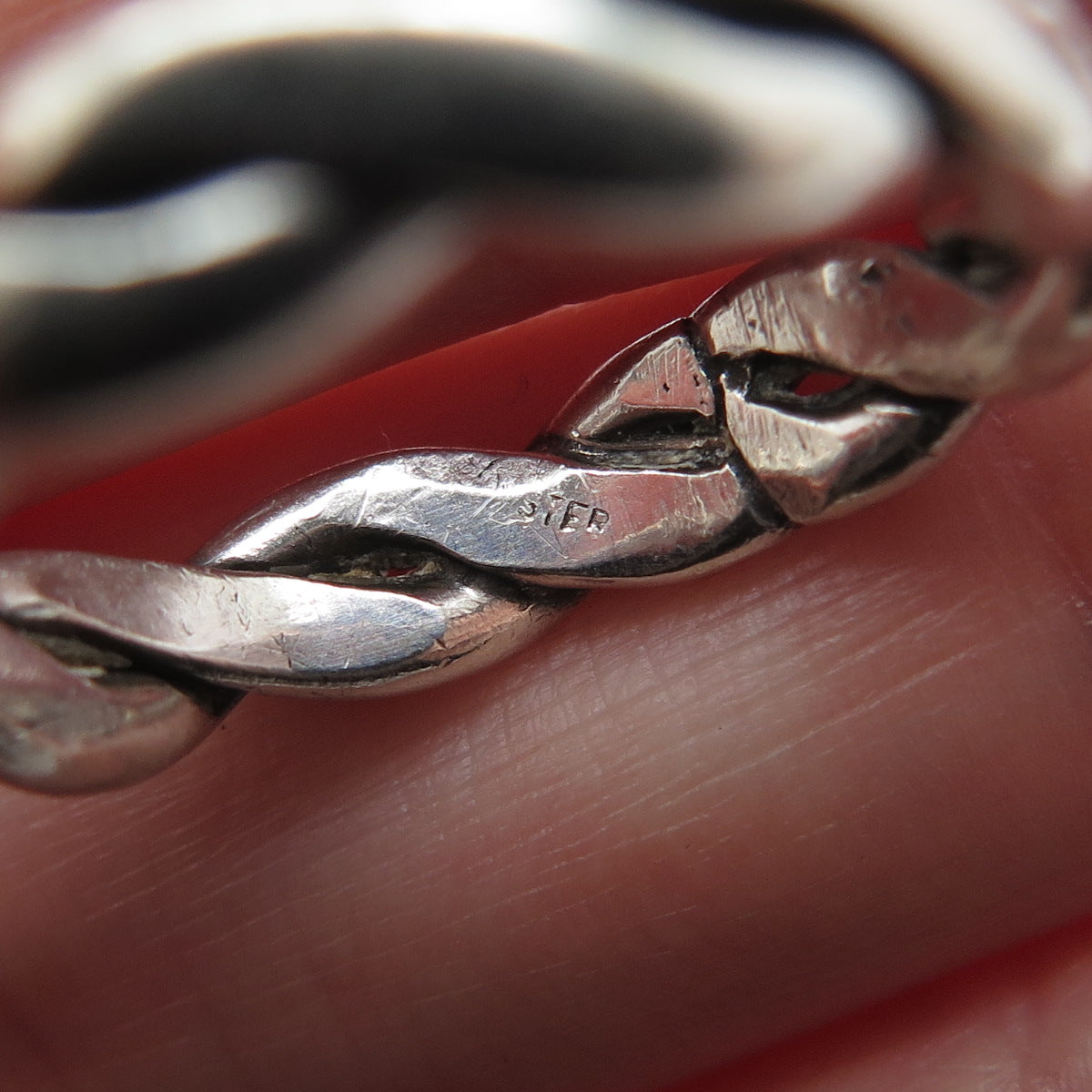 925 Sterling Silver Vintage Twisted Band Ring Size 6.25