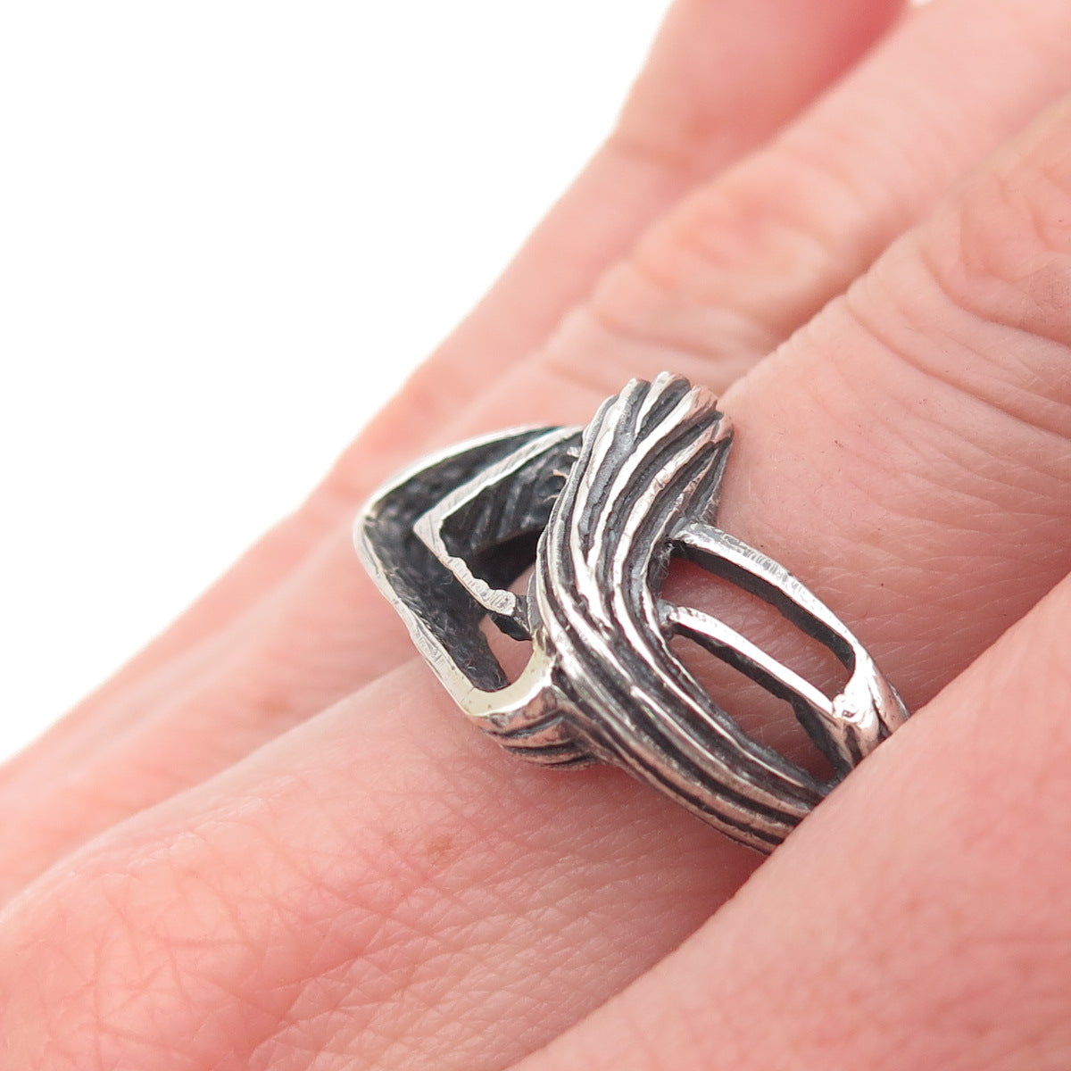 925 Sterling Silver Vintage MM Artisan Modernist Oxidized Ring Size 7